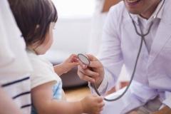 英卫生专家：儿童不明原因肝炎或与缺乏和外界接触有关