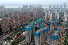 中央政治局会议强调：稳定房地产市场 因城施策用足用好政策工具箱