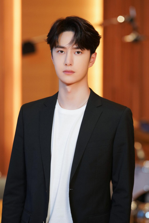 乐华娱乐旗下艺人 王一博