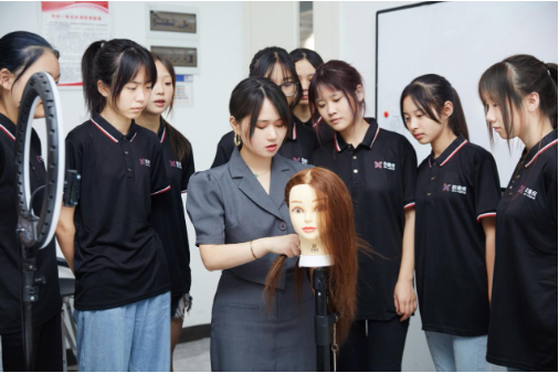 欧曼谛课堂实训