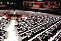 聚焦美国经济议题，特朗普“关键时刻”发表18分钟讲话