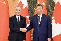 习近平会见加拿大总理卡尼