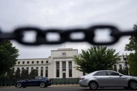 华尔街调查：美联储料到6月才降息，上月还曾预计3月为今年首次降息