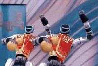 视频|春晚宇树机器人“摔倒”了，是故意的还是不小心的？宇树CEO王兴兴回应