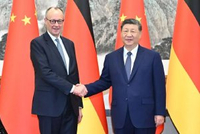 习近平会见德国总理默茨