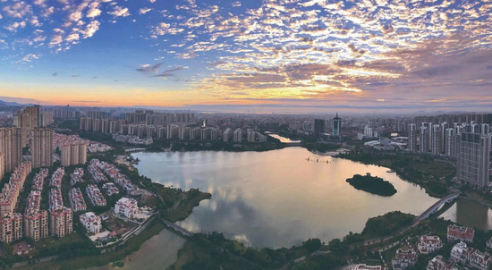 （晋江世茂御龙湾）