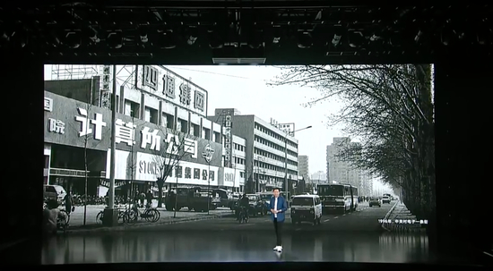 ▲图：雷军讲述创业苦旅