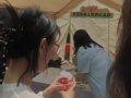 金融街嘉年华烟火科技出圈！橡鹿机器人现炒“小龙虾”，吃客直呼“好吃”