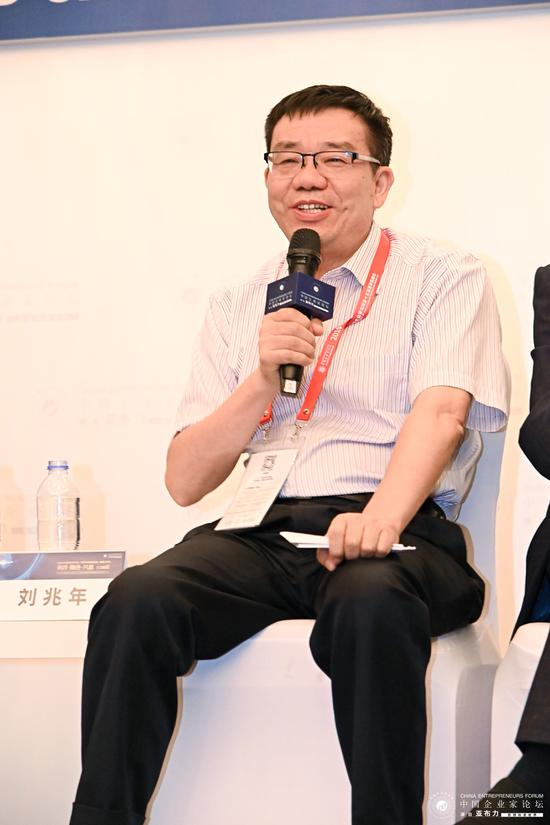 九州通医药集团股份有限公司副董事长 刘兆年