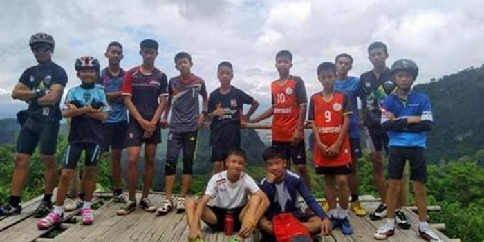 泰国足球队洞穴救援将被拍电视剧 每人酬劳64