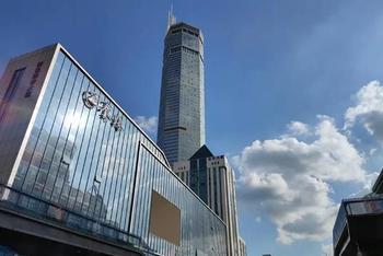 深圳华强北赛格大厦晃动