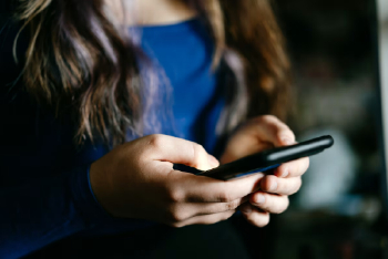 Meta与油管将应诉青少年成瘾及心理健康损害诉讼