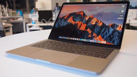 苹果使用专有软件禁用第三方修理的MacBook_手机新浪网