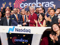 AI芯片制造商Cerebras上市首日飙升75% 此前完成年内最大IPO