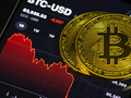 比特币价格接连创出新低，坚定持仓大户开始抛售离场