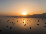 霍尔木兹海峡出现原油 “偷运外流”