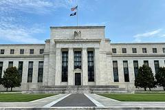 美联储可能11月才会宣布缩减购债 加息得到明年底