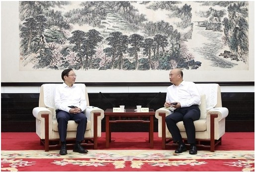 （辛保安与陕西省委书记刘国中会谈）