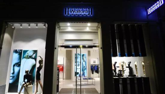 复星集体收购了奥地利高端女性内衣品牌 Wolford（沃尔福特） 50.87%的股份