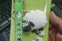 利益驱使下催生黑灰产业:山寨周边产品难有持久流量