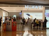 “卖爆”！新机热销，爆款需等3-4周！手机厂商发力国庆黄金周