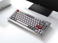 一加首款机械键盘 Featuring Keyboard 81 Pro 发布：可更换键轴，配三段式开关
