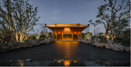 （东望府园林实景图）