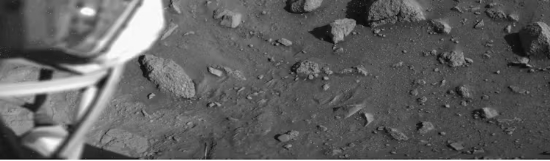 图片说明：1976年8月，海盗1号着陆器拍摄的火星照片