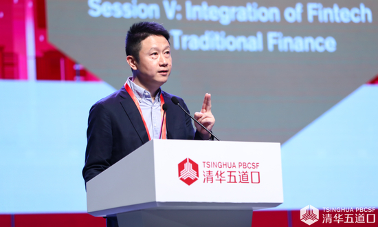 蚂蚁金服数字金融板块总裁 黄浩