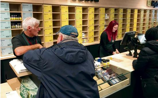 大麻商铺仍受缺货困扰 图丨加通社