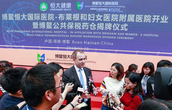 Mark Davis接受媒体采访