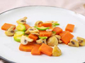 素食养生：南瓜炒口蘑(图)