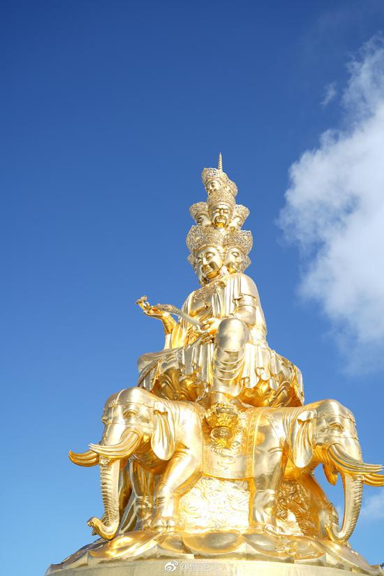 普贤菩萨是华严三圣之一，是有名的大愿王。（摄影：僧范儿）