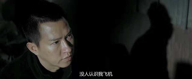 多少人被《古惑仔》骗了?这电影讲述的,才是真实的香港黑社会!