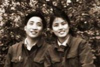 姜昆69岁妻子近照曝光,端庄优雅气质好