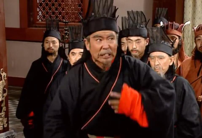 刺杀张飞的主谋是谁？刘备心惊肉跳的时候是否已经怀疑了某些人？