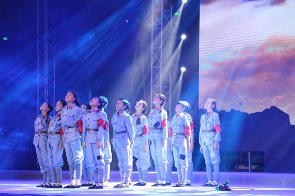 增泉文化主办的星火传承群星演唱会完美收官