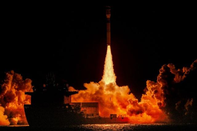 捷龙三号遥六火箭海上发射成功