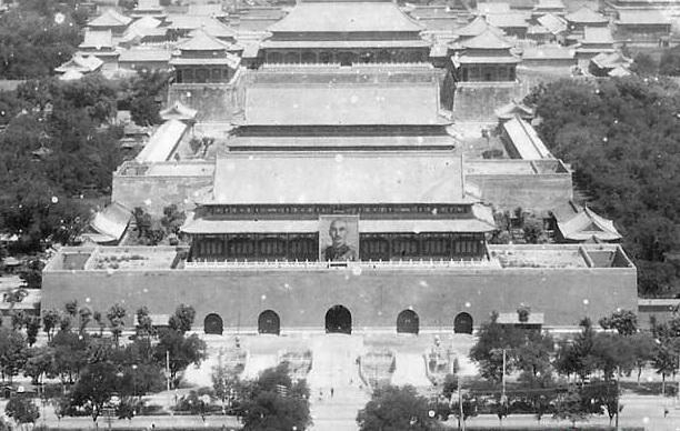 真实老照片: 你没有见过的天安门广场_新浪新闻