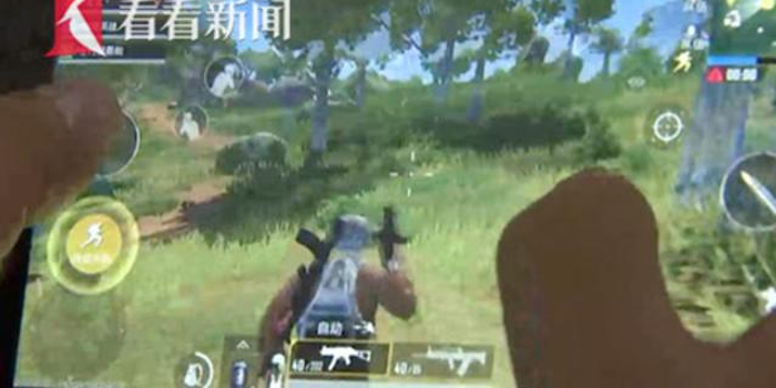 13岁男孩玩吃鸡坠楼身亡 家长要起诉游戏公