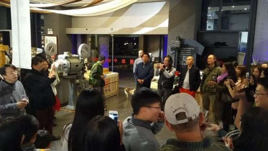 徐浡君绝版版画精品收藏展现场