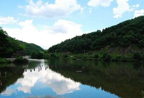风景秀丽玉渡山