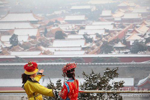 从景山公园俯瞰故宫全景(CFP供图)