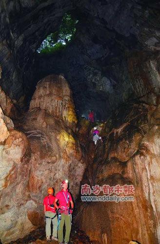 点击图片进入第一页