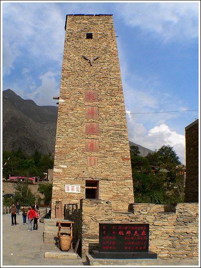 像烟囱样的建筑