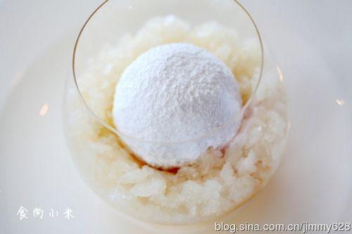 糖霜雪球是必点招牌