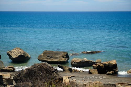 蓝色的海水
