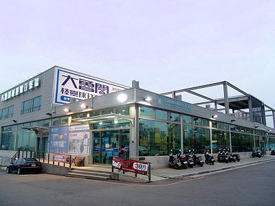大鲁阁棒垒球打击场中科店