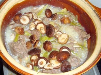 羊肉蘑菇片