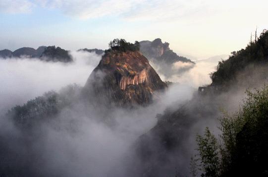 天游顶峰赏云海